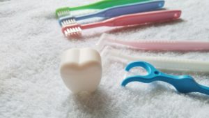 10年保証されるインプラントの保証内容